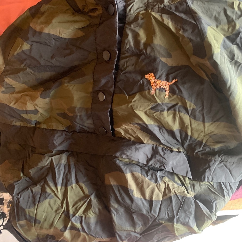 Pink Windbreakers- Authentic - Picture 3 of 4